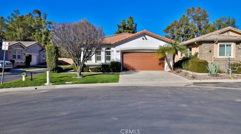 8096 Mickelson Way, Hemet, CA 92545-9302