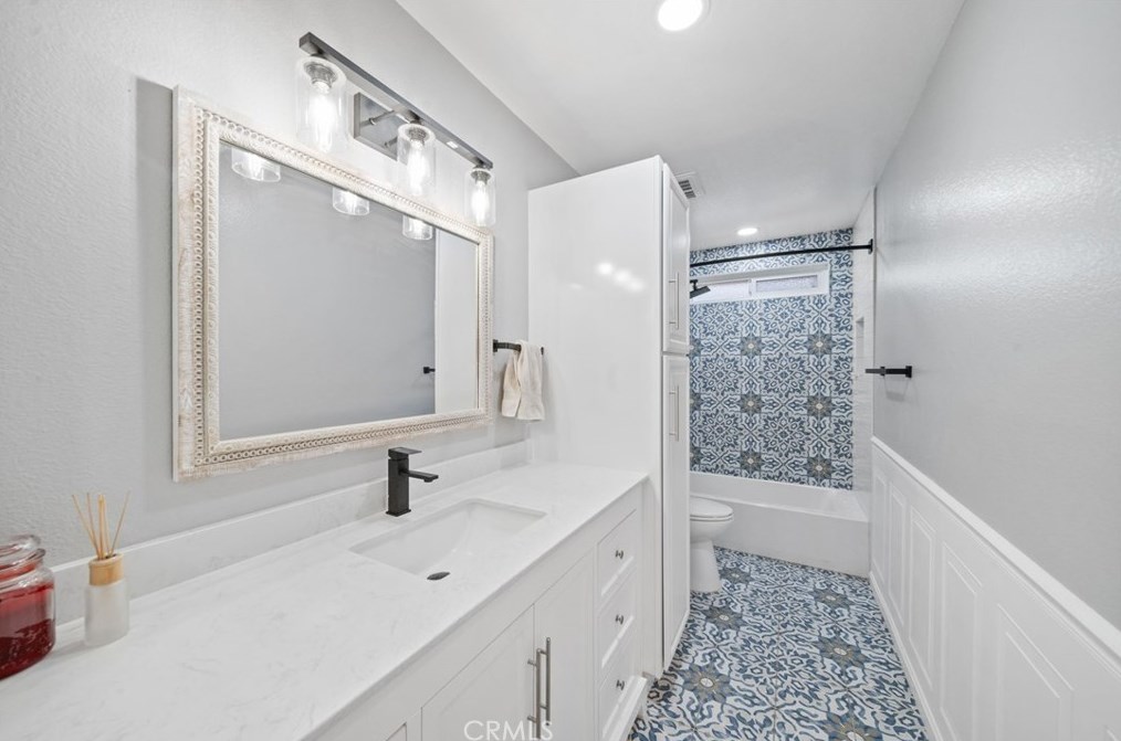 1831 10th St, Riverside CA  92507-5308 exterior
