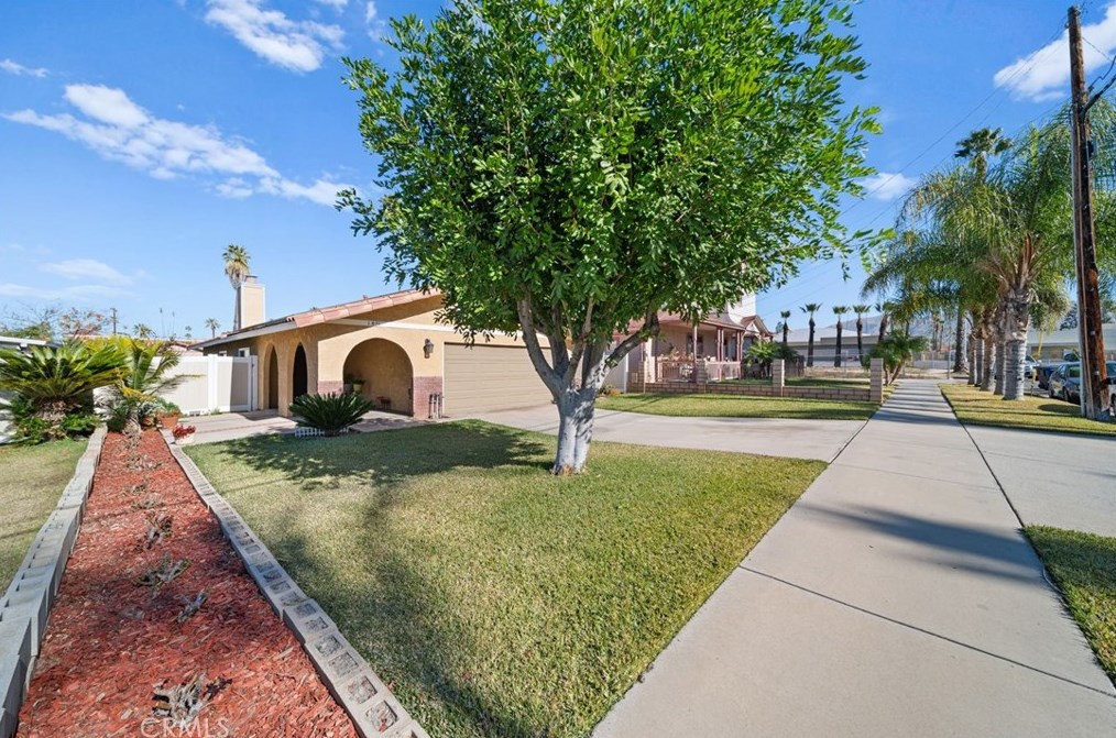 1831 10th St, Riverside CA  92507-5308 exterior