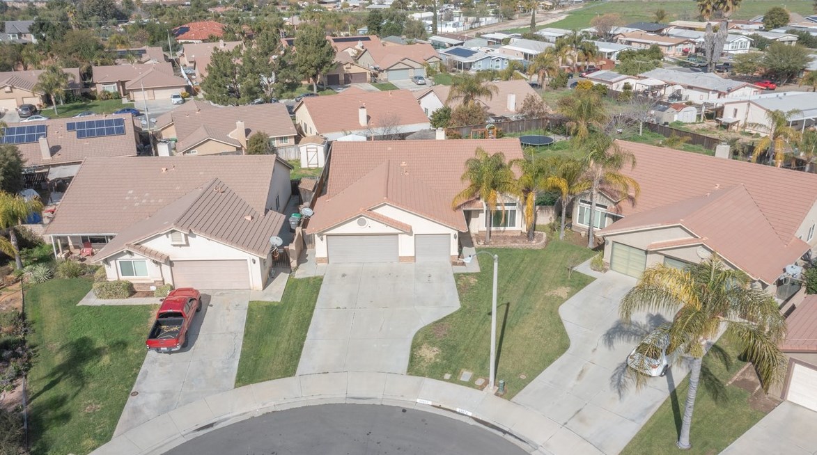 22877 Little Ranch Ct, Lakeview, CA 92567
