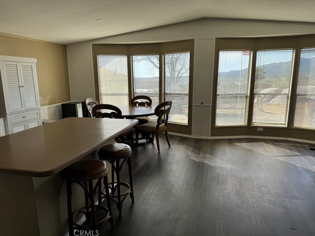 53687 Cave Rock Rd, Anza CA  exterior