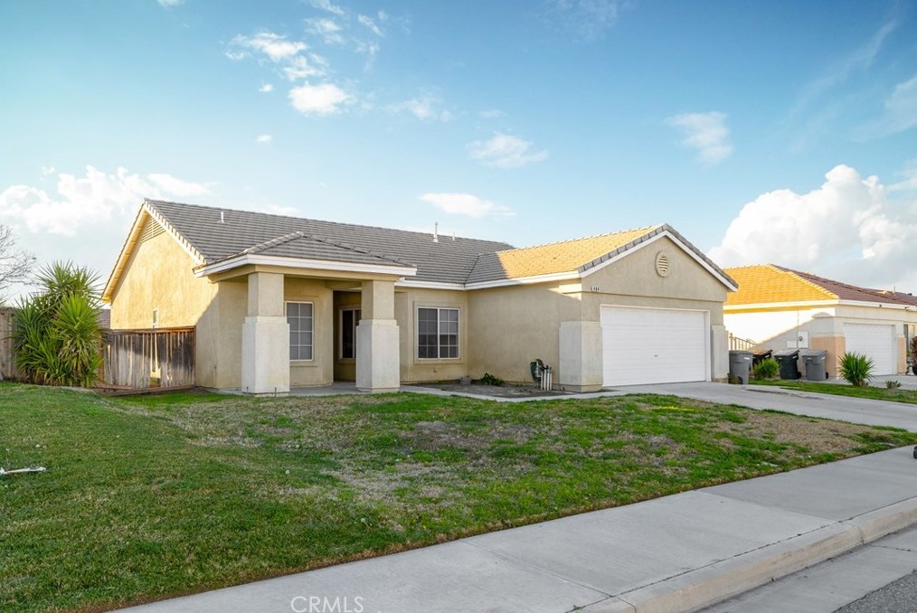 404 Camden Rd, San Jacinto, CA 92582