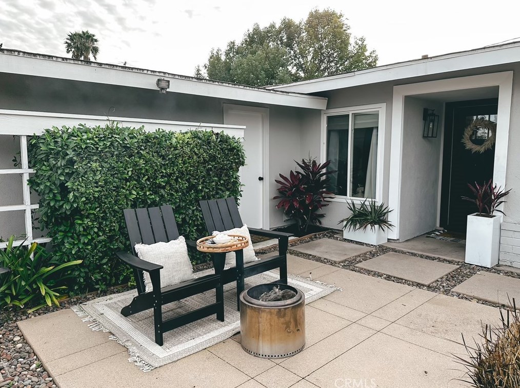 2441 Bowdoin Pl, Costa Mesa, CA 92626-6303