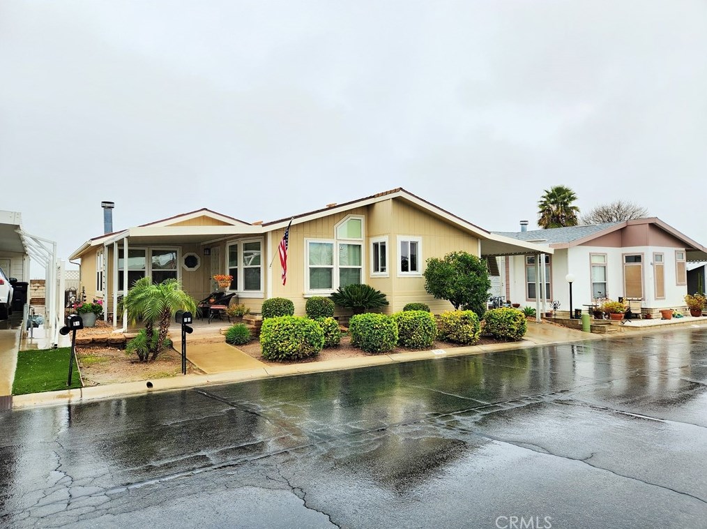 24600 Mountain Ave #50, Hemet, CA 92544