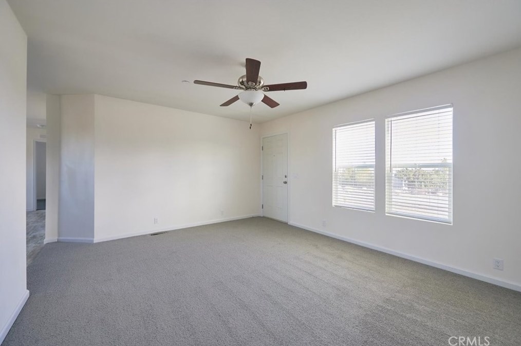 10372 Beekley Rd, Phelan CA  92371-9832 exterior