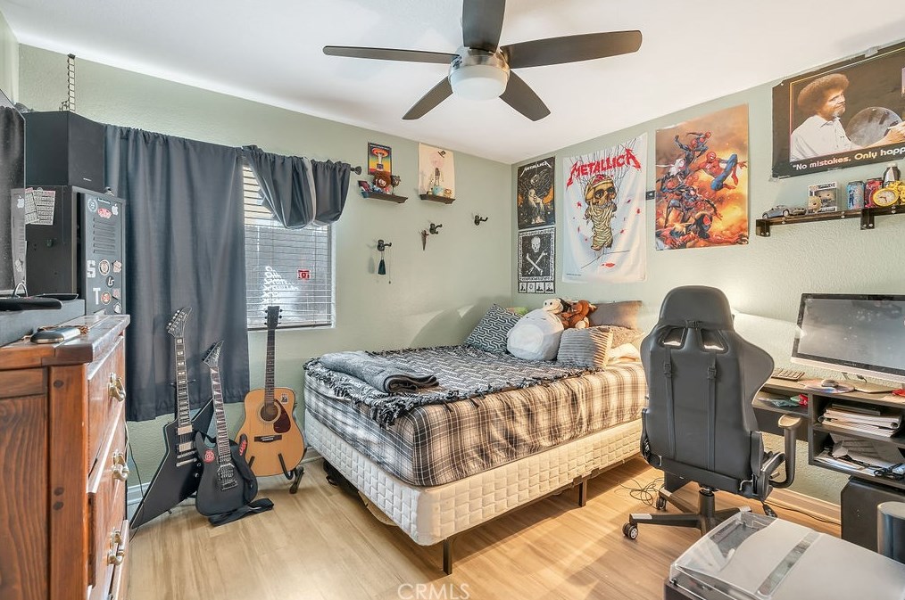 15022 Navel Way, Lake Elsinore CA  92530-7205 exterior