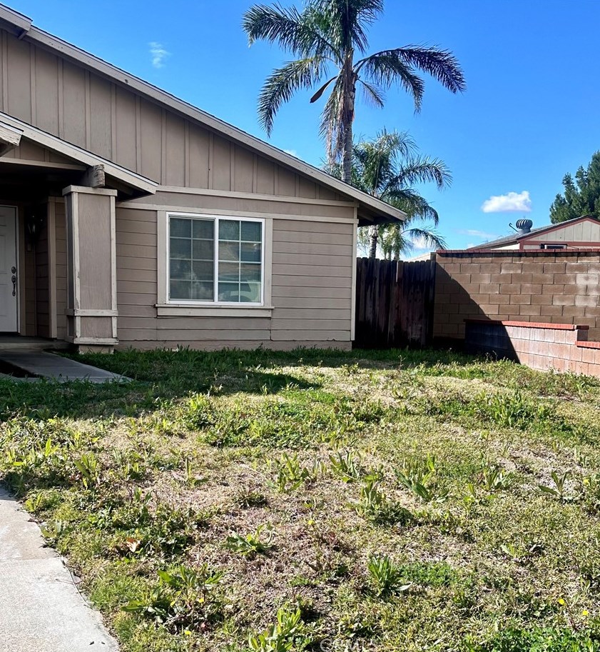 5205 Revere Ave, San Bernardino, CA 92407-2469