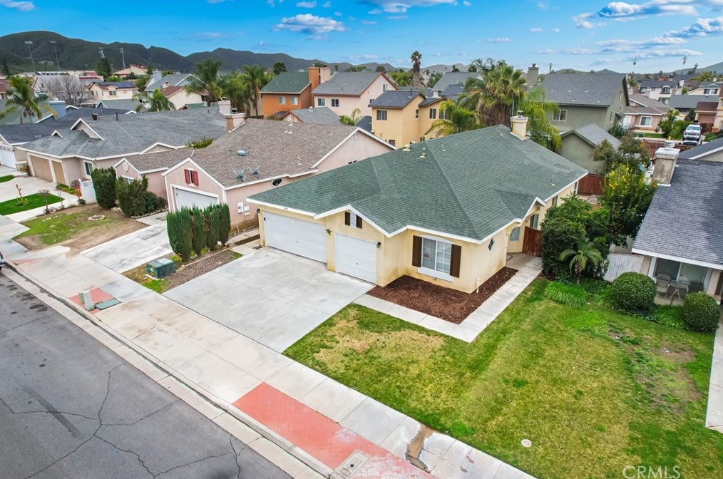 1449 Morgan Hill Rd, Hemet CA  92545-9265 exterior