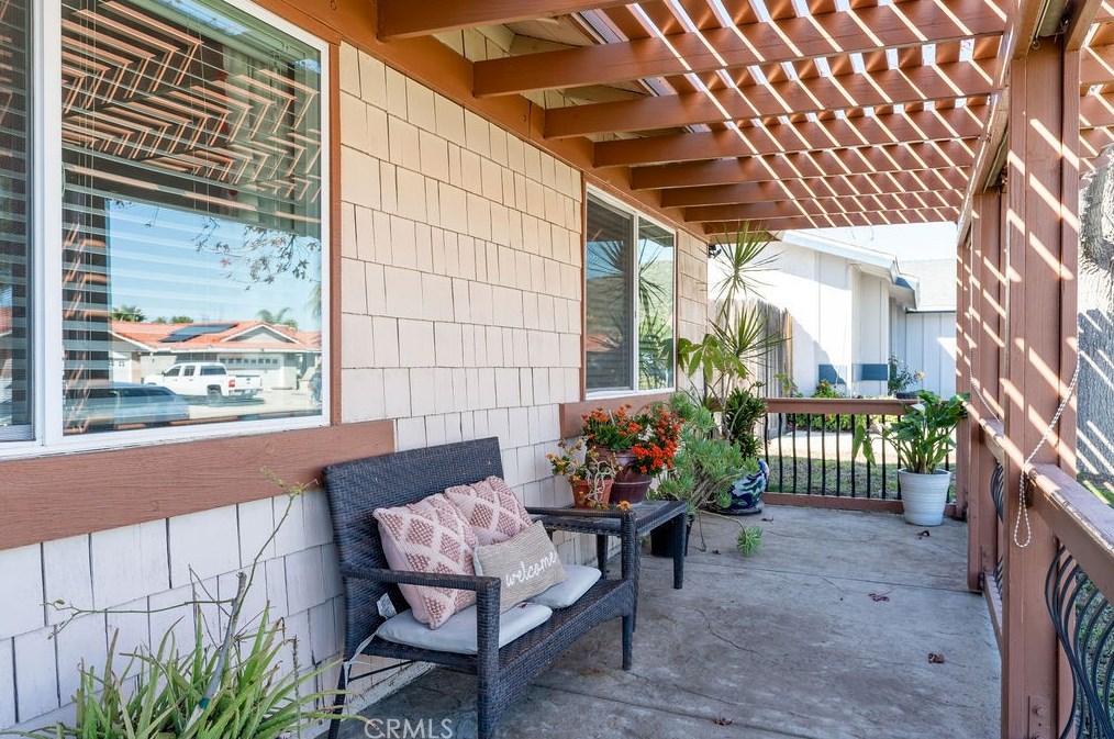 169 S Terra Cotta Rd, Lake Elsinore, CA 92530