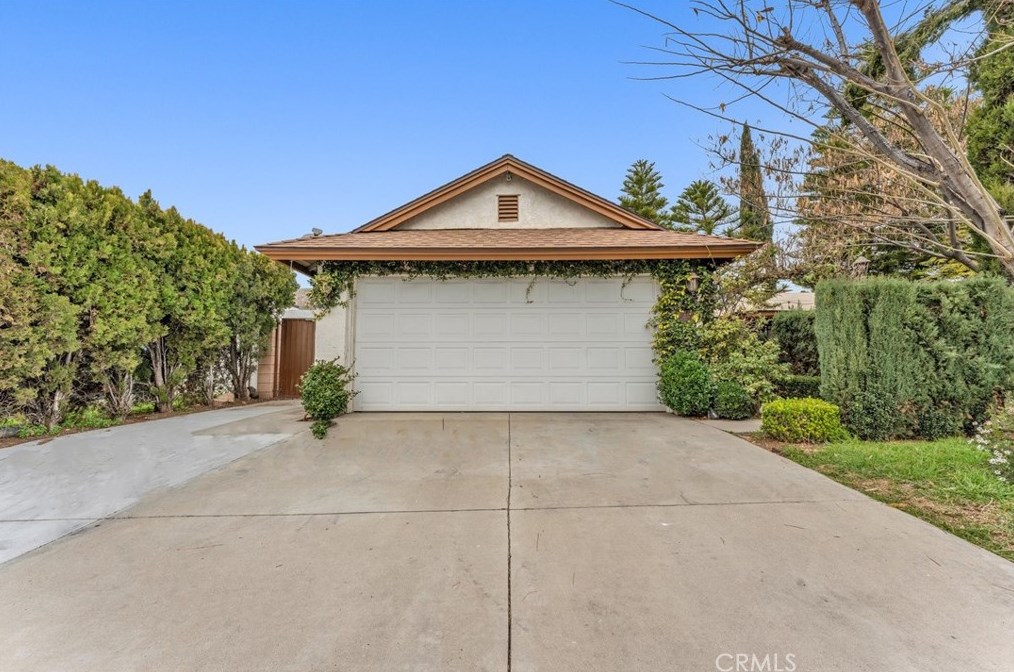 22800 Kinross Ln, Moreno Valley, CA 92557