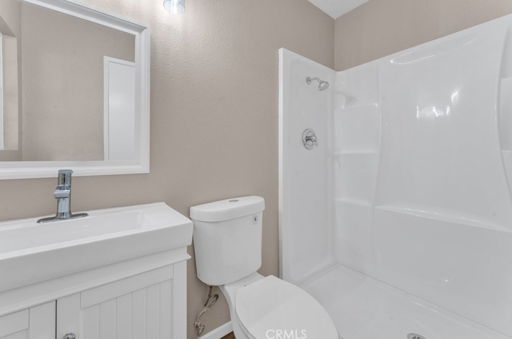 22800 Kinross Ln, Moreno Valley CA  92557-6986 exterior