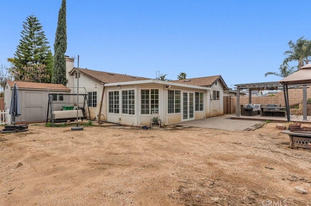 22800 Kinross Ln, Moreno Valley CA  92557-6986 exterior