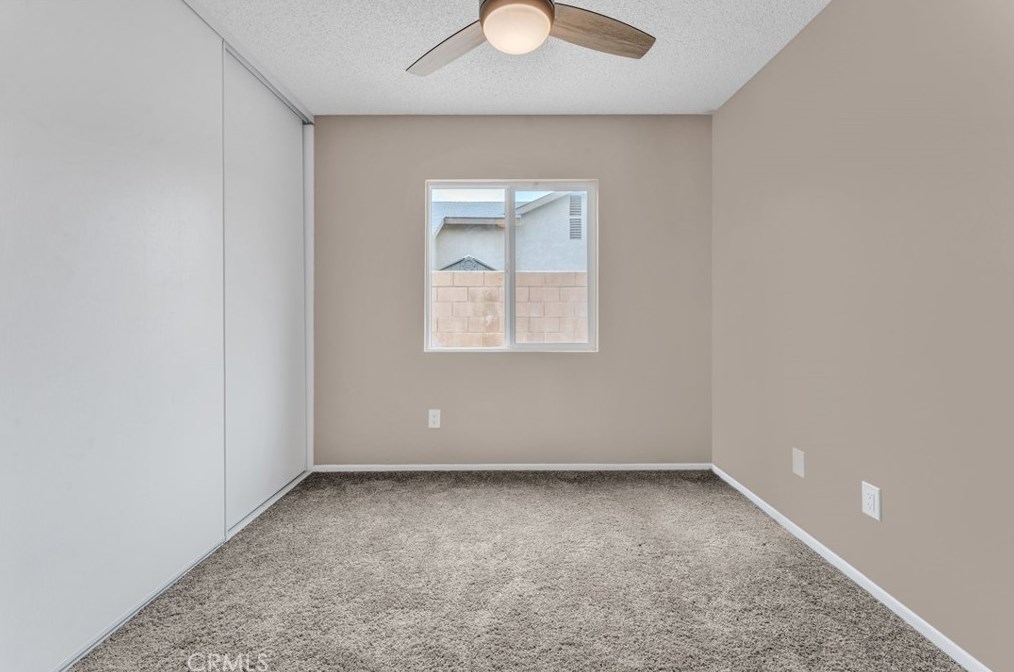 22800 Kinross Ln, Moreno Valley CA  92557-6986 exterior