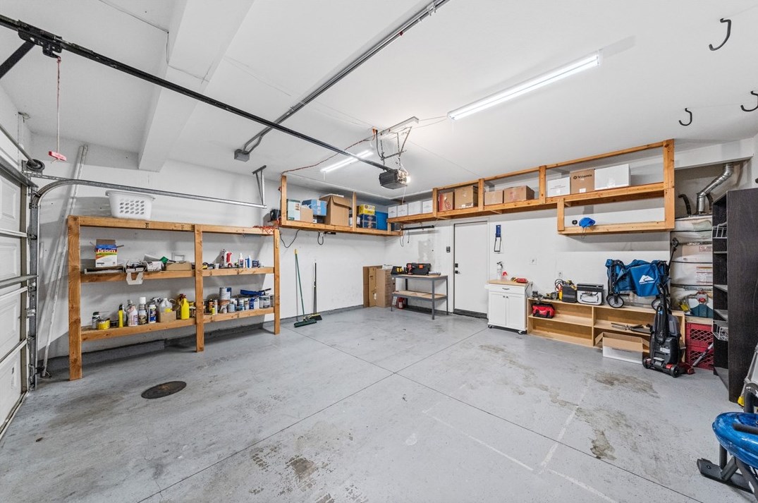 30060 Manzanita Ct, Temecula CA  92591-5546 exterior