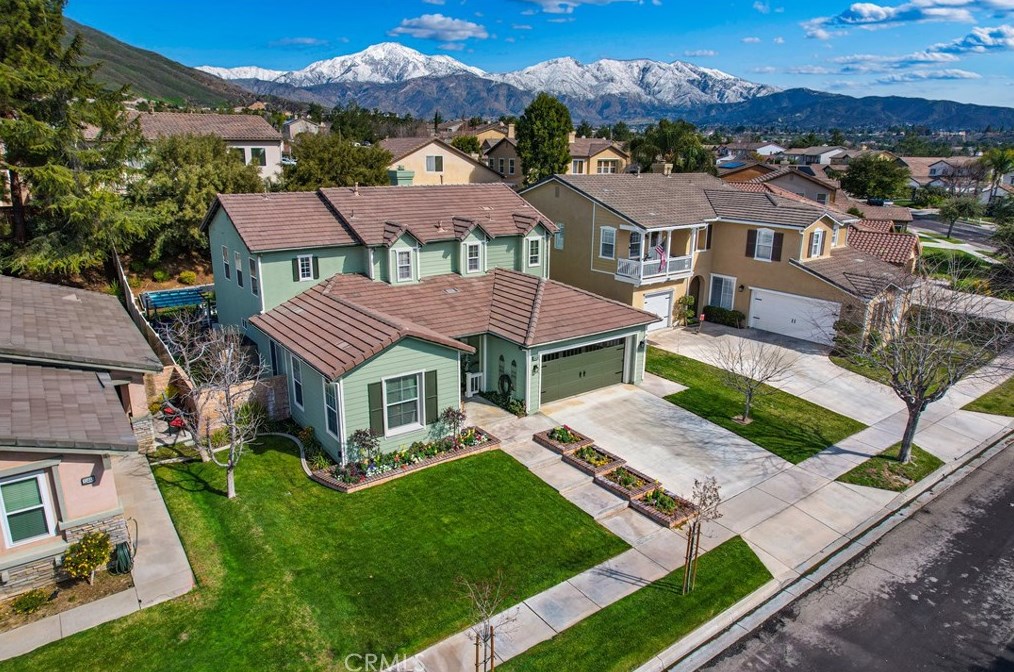 33456 Warwick Hills, Yucaipa, CA 92399