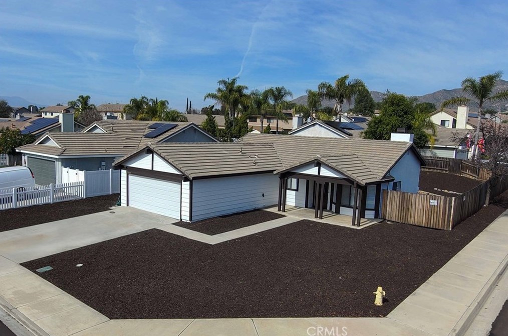 33875 Barrengo Dr, Wildomar, CA 92595-8479