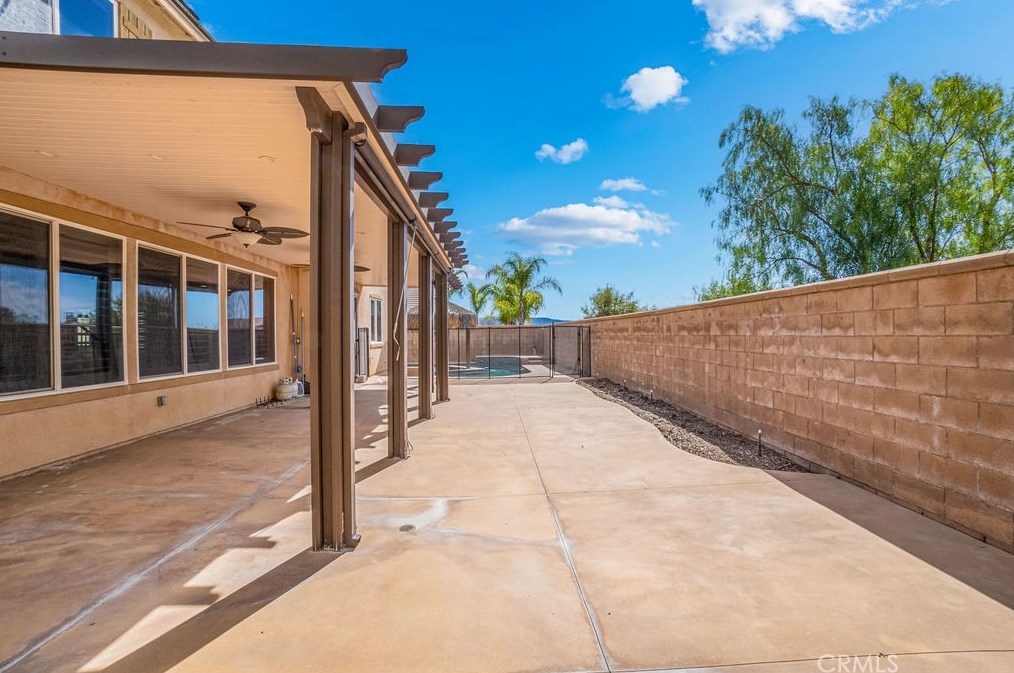 35781 Jack Rabbit Ln, Murrieta CA  92563-7931 exterior