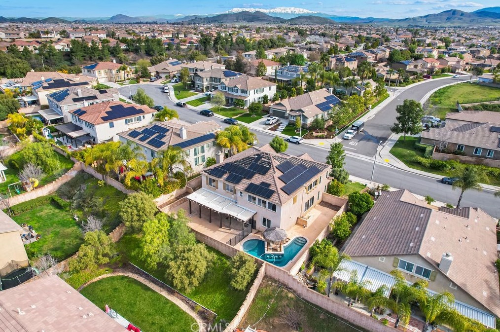 35781 Jack Rabbit Ln, Murrieta CA  92563-7931 exterior