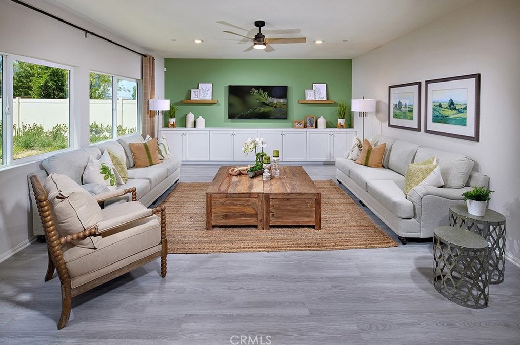 31327 Scrub Jay Rd, Winchester, CA 92596