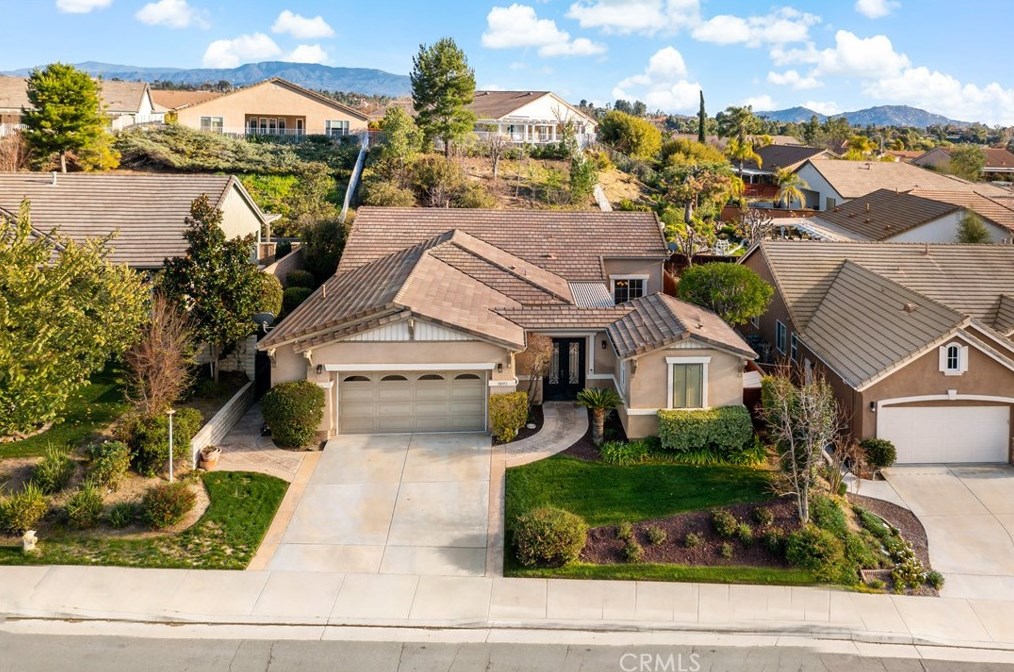 30353 Mayacamas Dr, Murrieta, CA 92563-4839