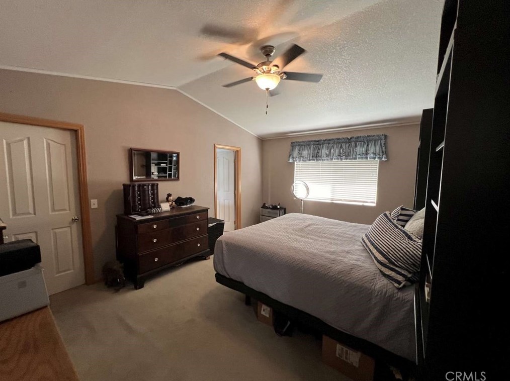 672 Deardorff Dr, Hemet CA  92544-3192 exterior