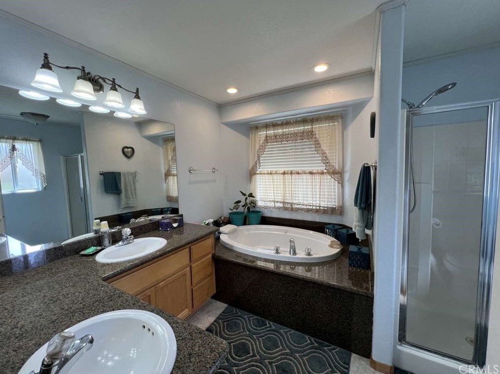 672 Deardorff Dr, Hemet CA  92544-3192 exterior