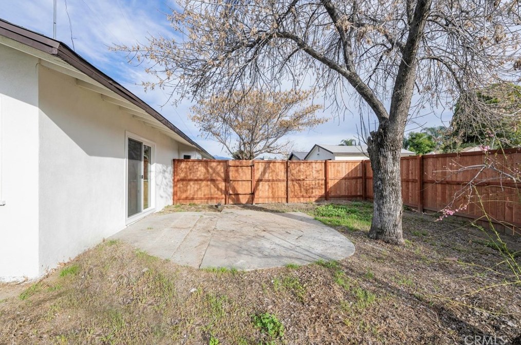 41283 Whittier Ave, Hemet CA  92544-6476 exterior