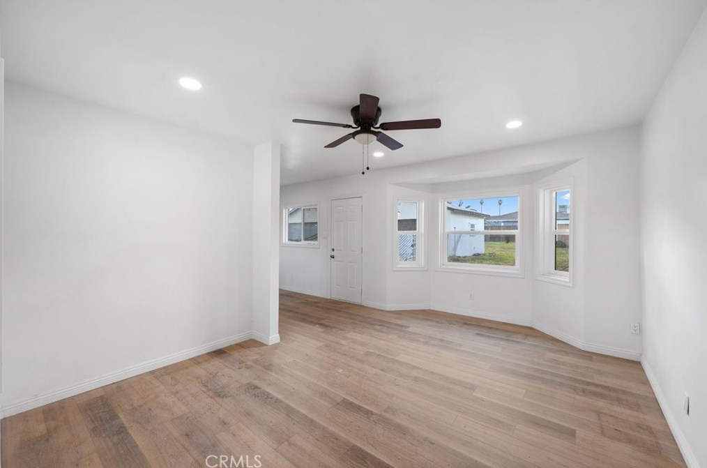 41283 Whittier Ave, Hemet CA  92544-6476 exterior