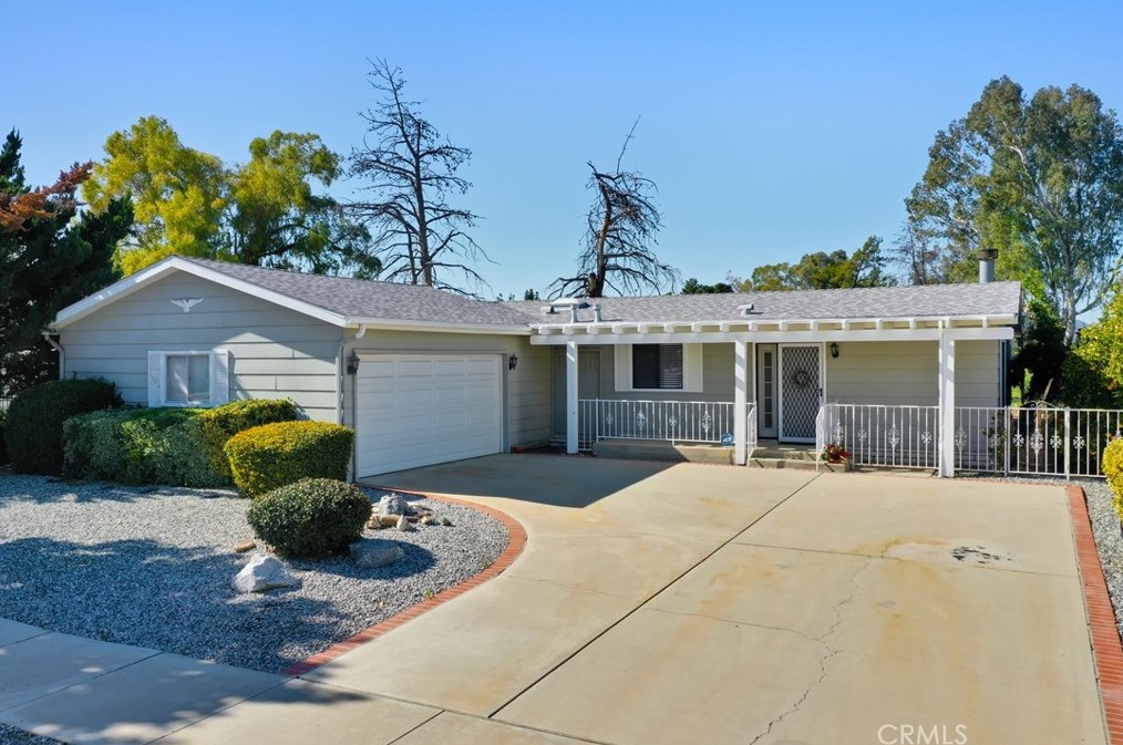 2628 Blue Spruce Dr, Hemet, CA 92545
