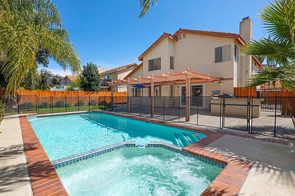 30466 Deer Meadow Rd, Temecula, CA 92591