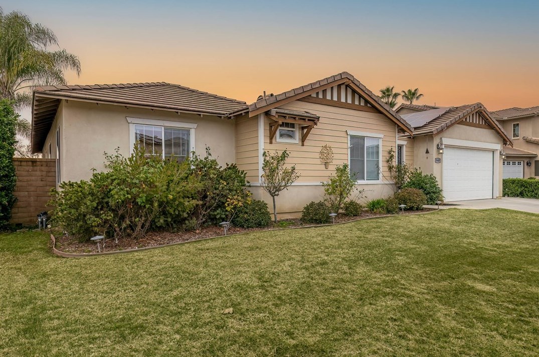 35405 Calendula Cir, Winchester, CA 92596