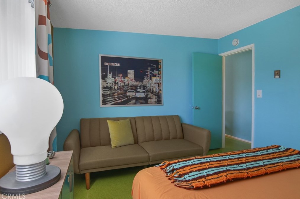 5689 Abronia Ave, Twntynine Plm CA  92277-1315 exterior