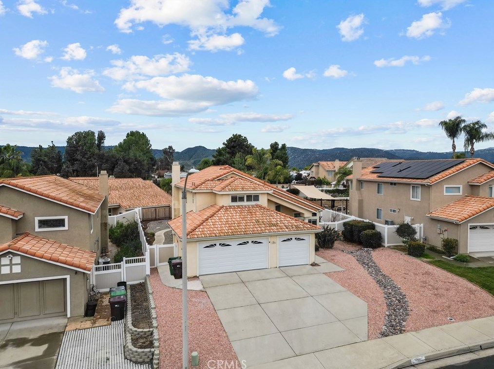 23959 Cadenza Dr, Murrieta, CA 92562-2141