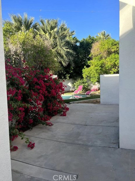 2723 Junipero Ave, Palm Springs CA  92262-1829 exterior