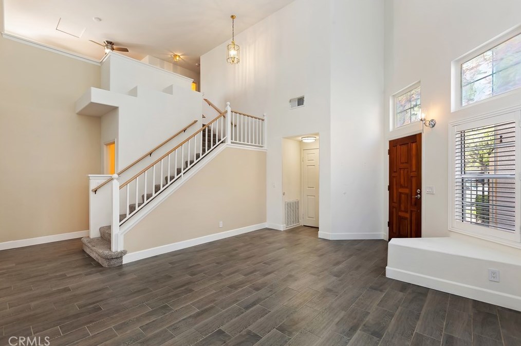 40402 Via Siena, Murrieta CA  92562-3508 exterior