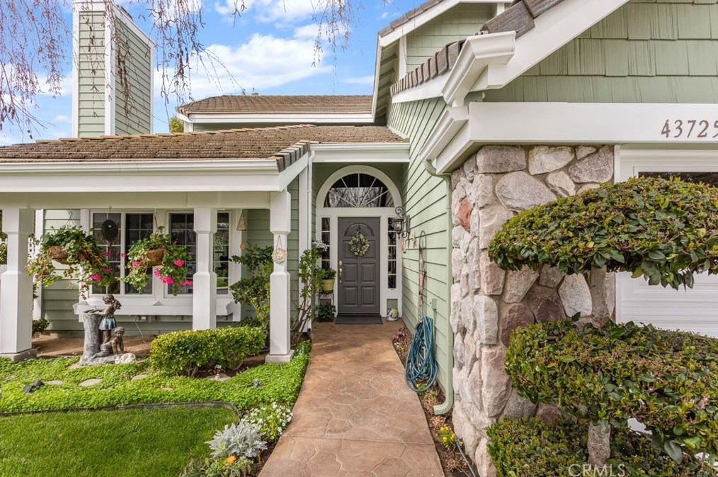 43725 Buckeye Rd, Temecula, CA 92592