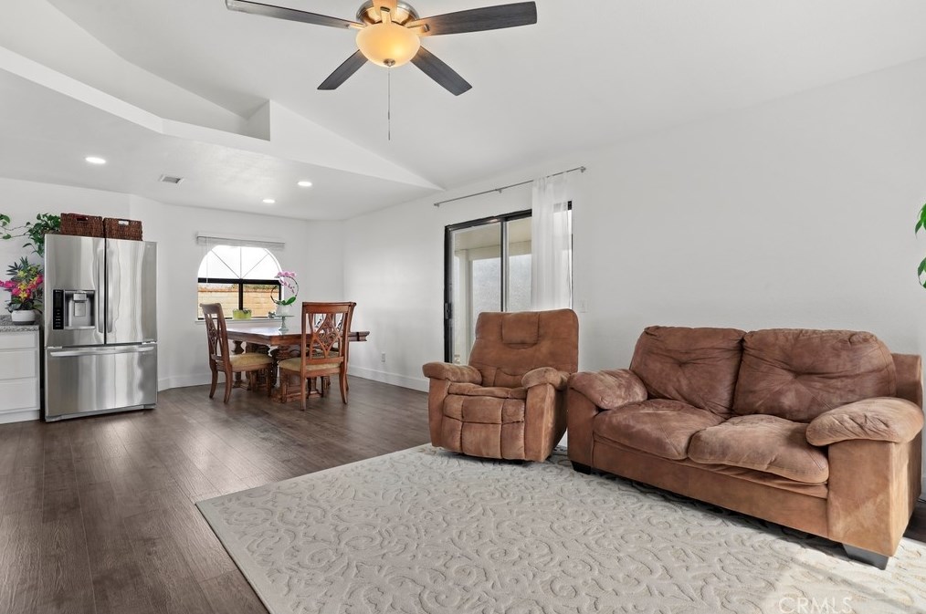 27894 Moonridge Dr, Menifee CA  92585-8936 exterior