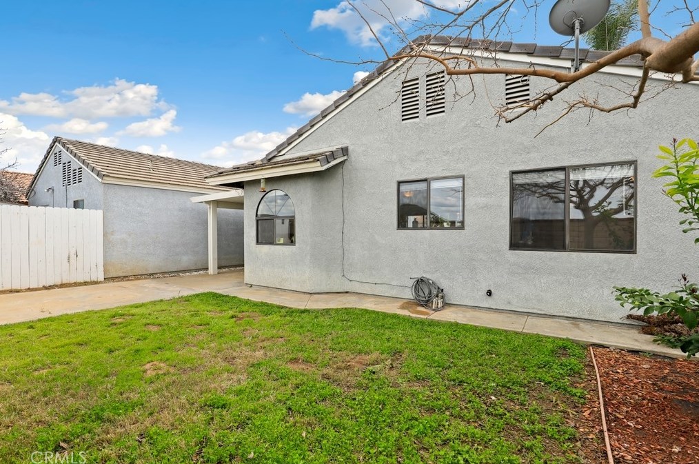 27894 Moonridge Dr, Menifee CA  92585-8936 exterior