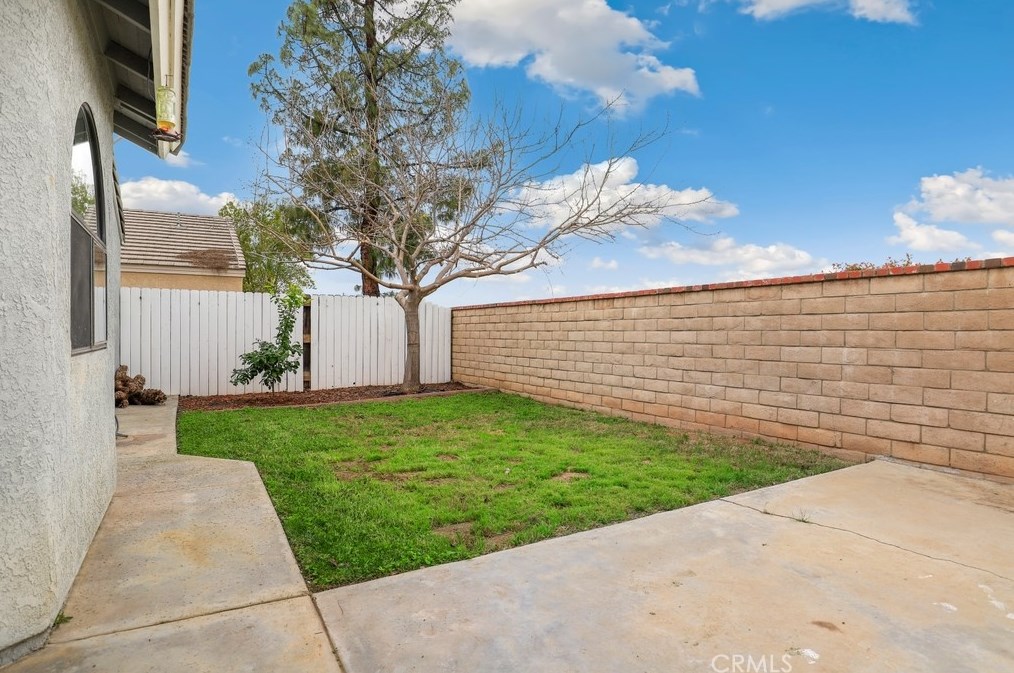 27894 Moonridge Dr, Menifee CA  92585-8936 exterior