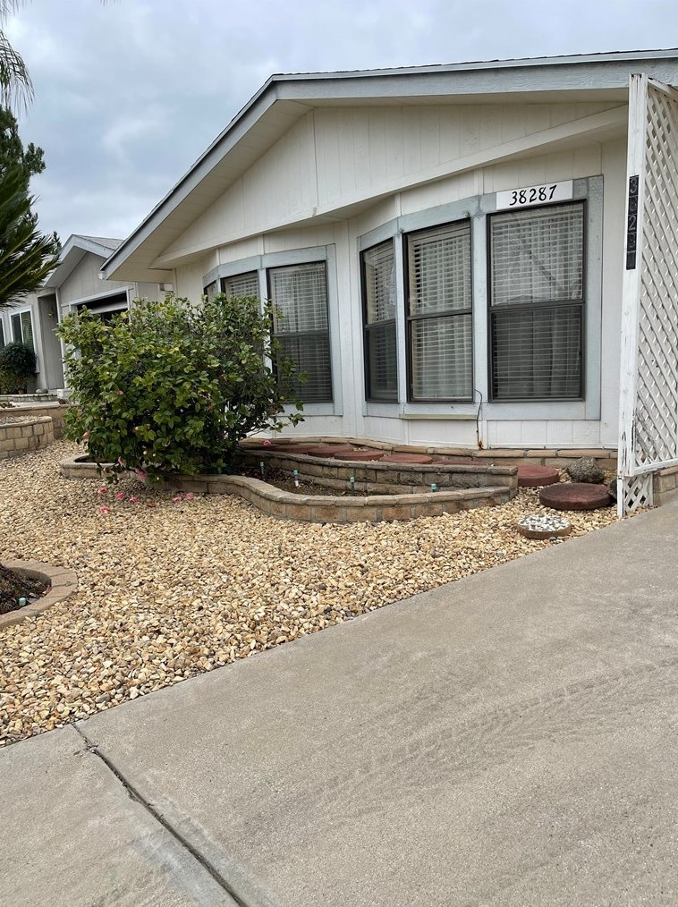 38287 Via La Paloma, Murrieta, CA 92563-5609