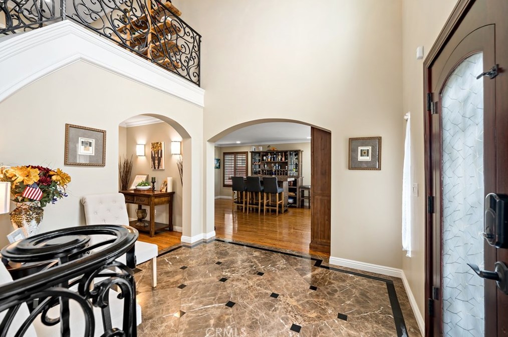 4951 Edwin Pl, San Diego CA  92117-1620 exterior