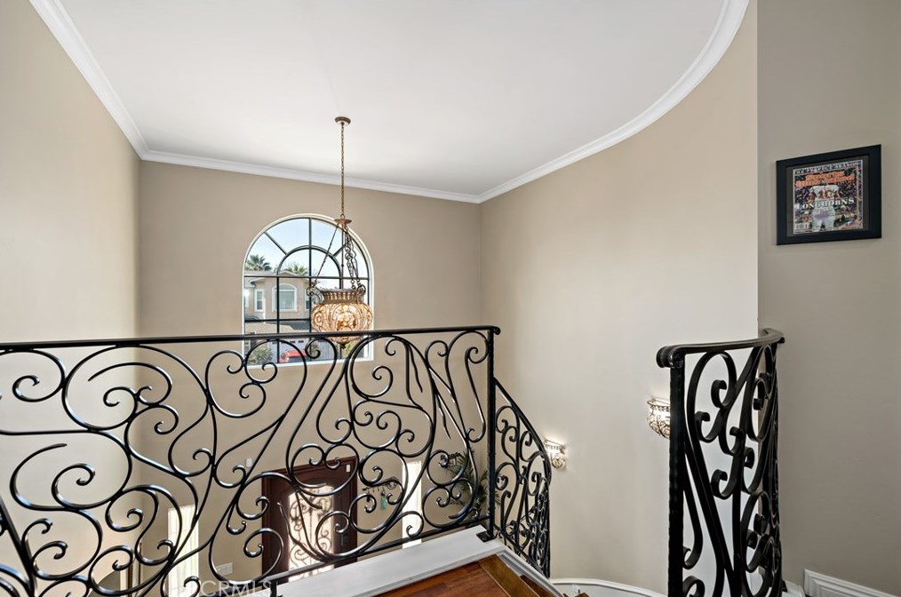 4951 Edwin Pl, San Diego CA  92117-1620 exterior
