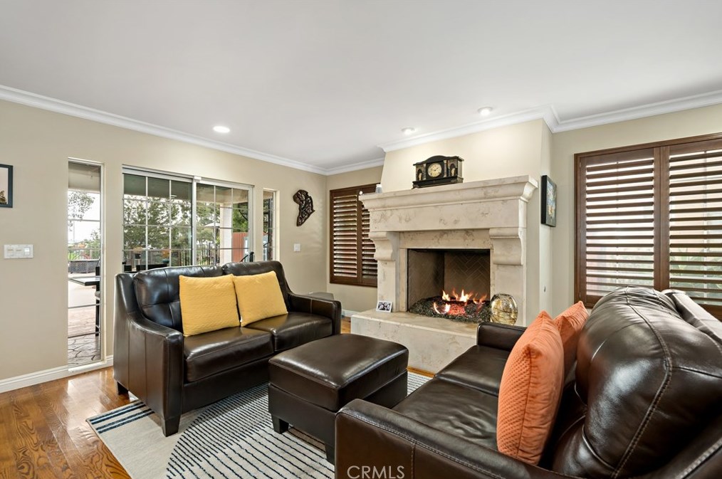 4951 Edwin Pl, San Diego CA  92117-1620 exterior