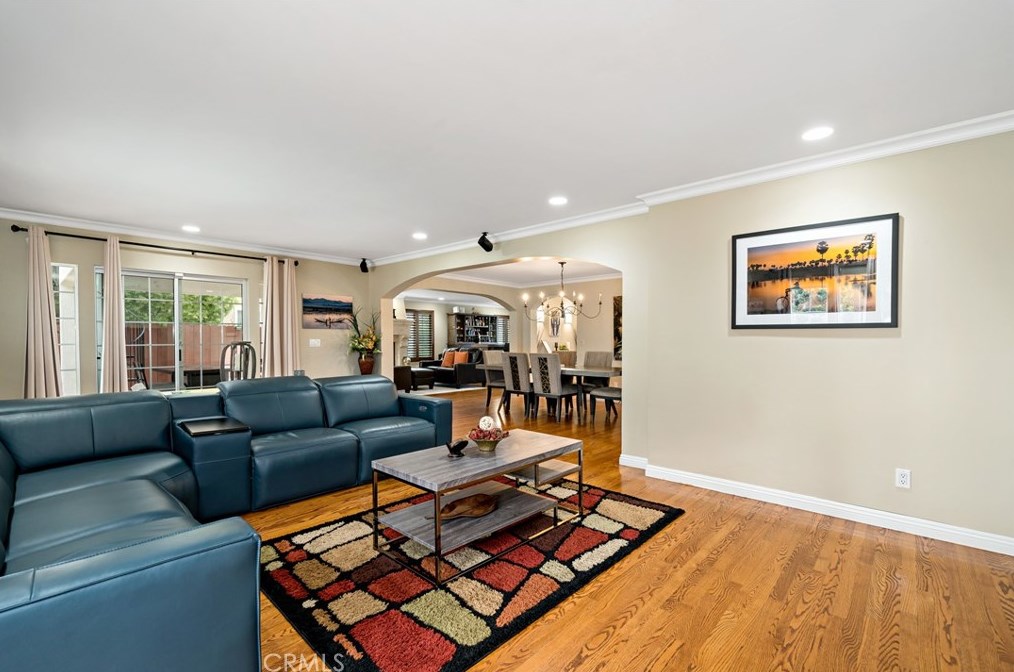 4951 Edwin Pl, San Diego CA  92117-1620 exterior