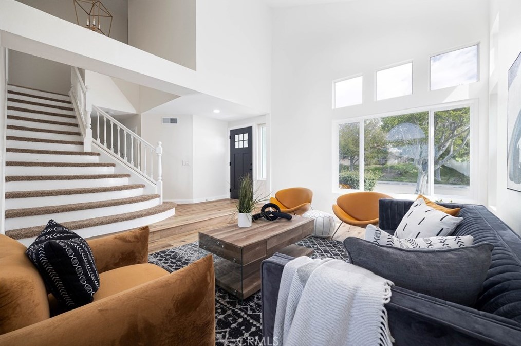 1660 Corte Verano, Oceanside, CA 92056-6938
