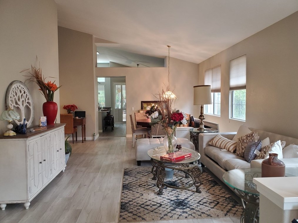 24141 Corte Valente, Murrieta, CA 92562-3567