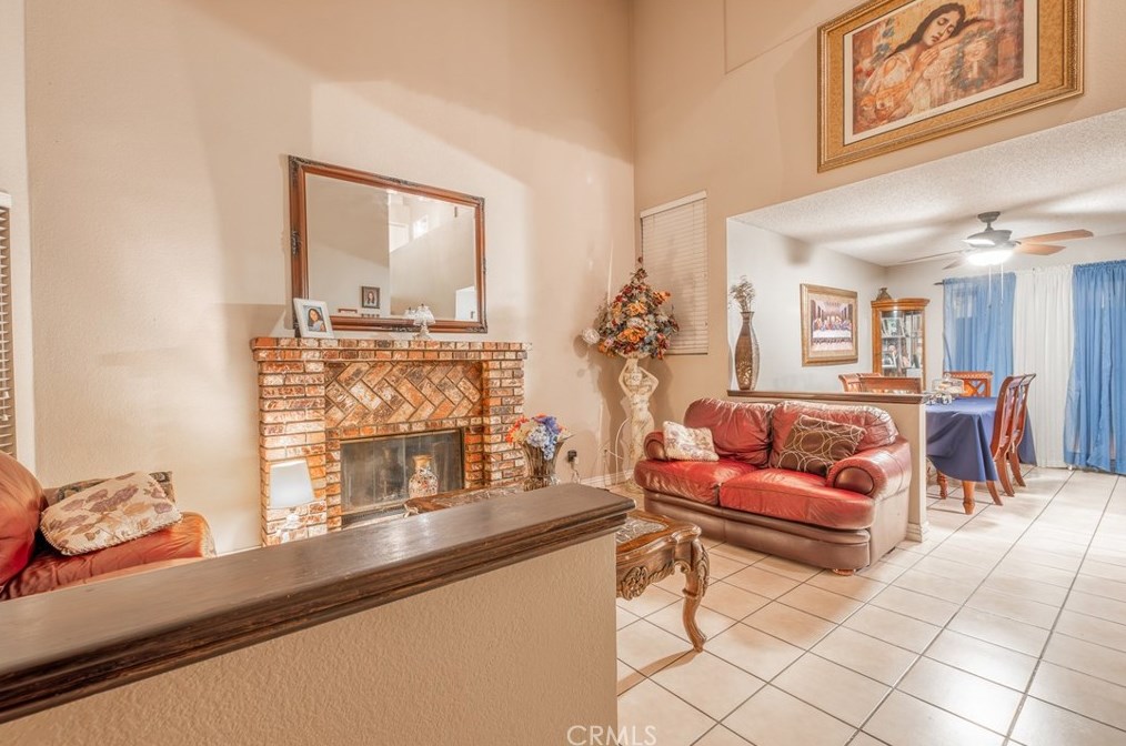 39857 Knollridge Dr, Temecula, CA 92591