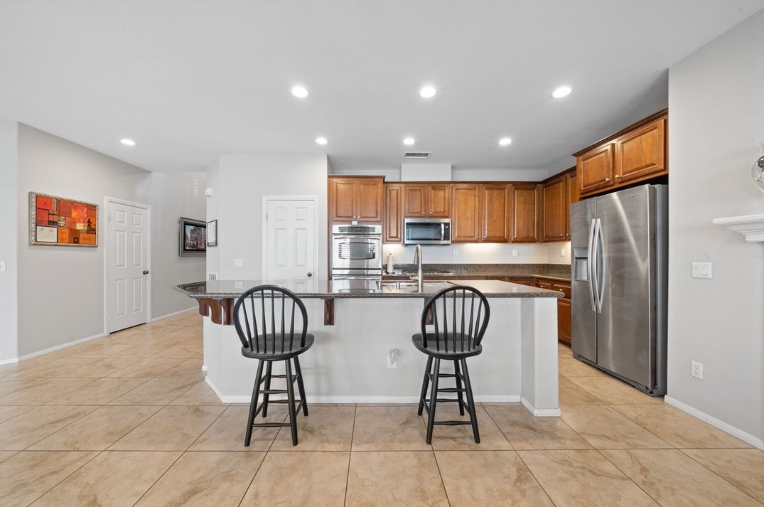 34234 Sweet Acacia Ct, Lake Elsinore CA  92532-2582 exterior
