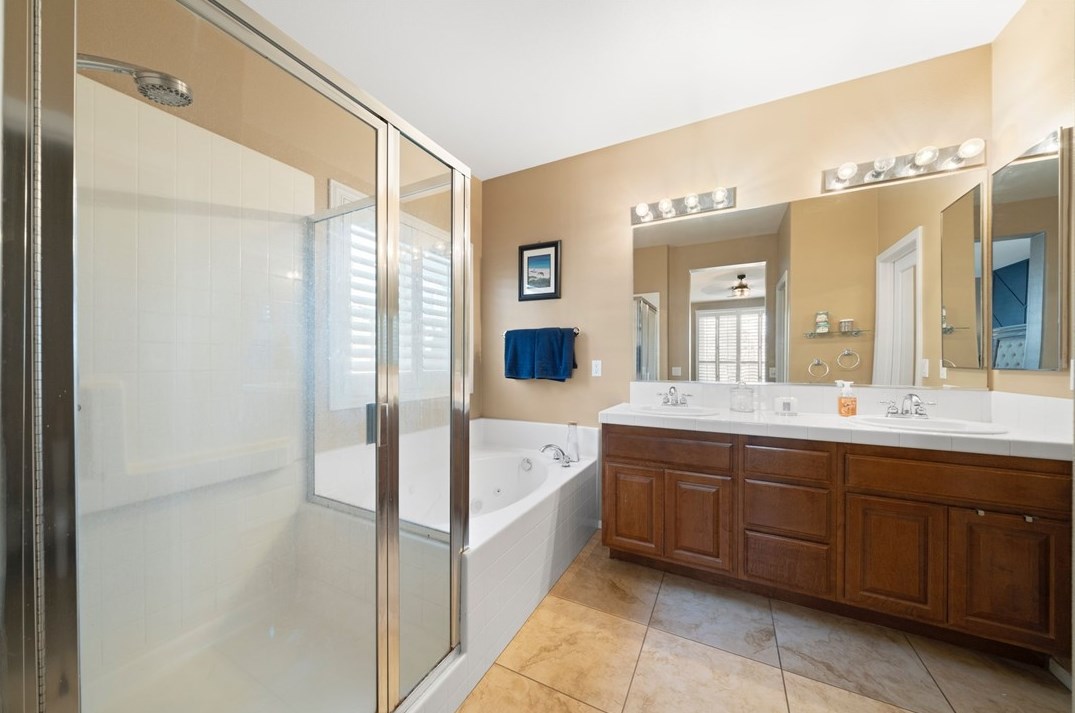 34234 Sweet Acacia Ct, Lake Elsinore CA  92532-2582 exterior