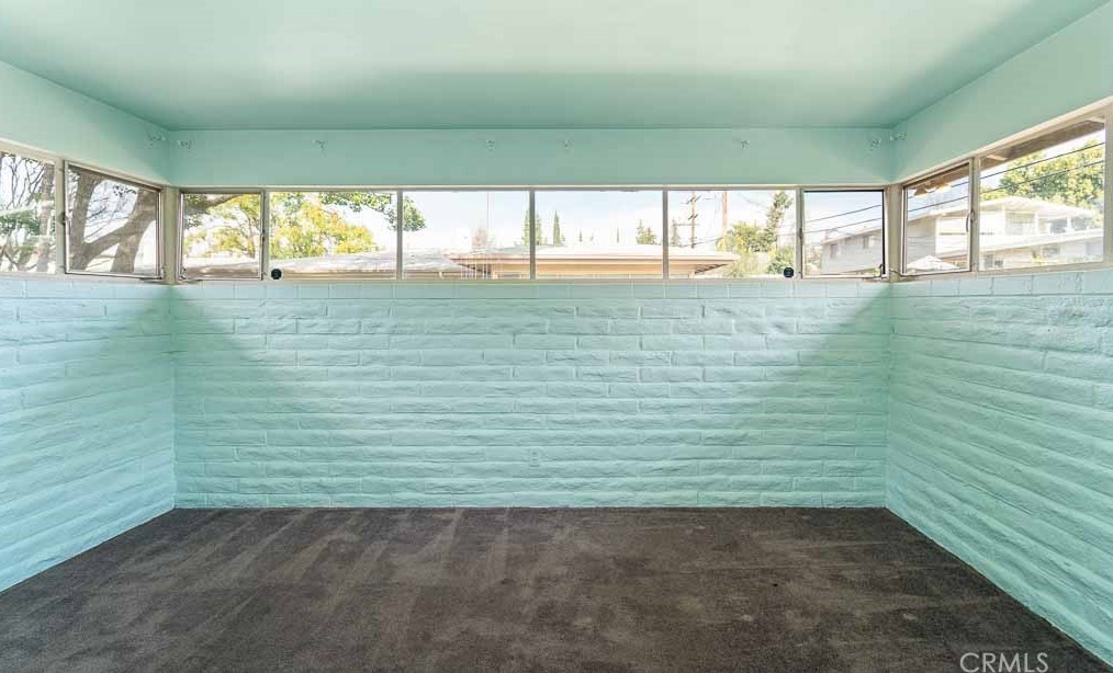 24 Center St, Redlands CA  92373-8102 exterior